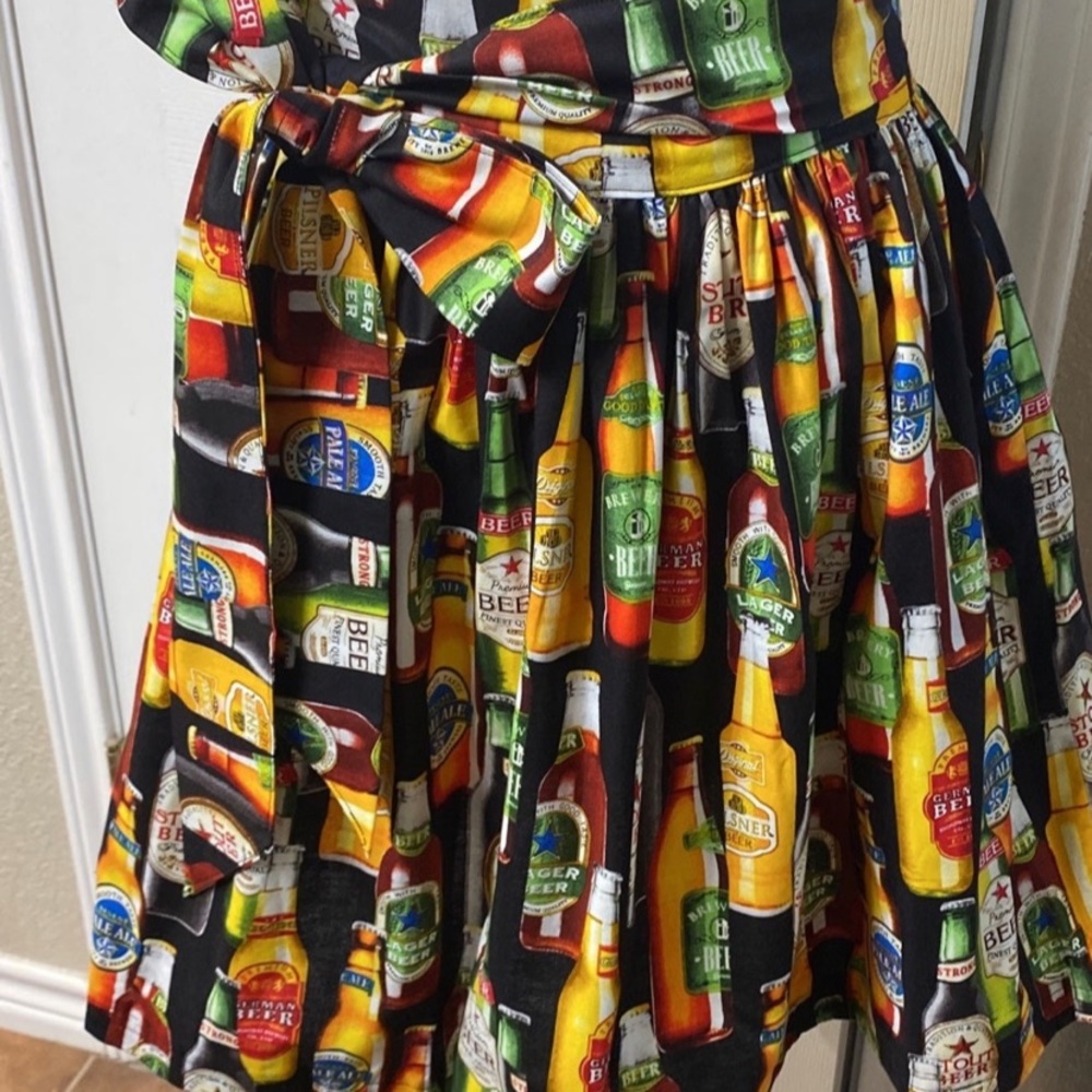 Beer bottle patterned skirt HAND MADE - Picture 2 of 6